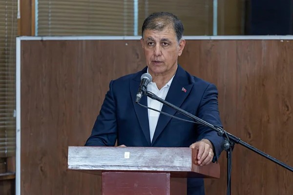 Cemil Tugay'a 'Sakın CHP'ye Geçme' Tehdidi! 'Ayağını Denk Al'
